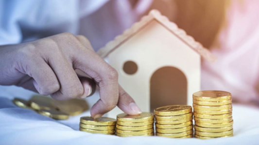Tín dụng bất động sản tăng nóng, chuyên gia cảnh báo nguy cơ bong bóng