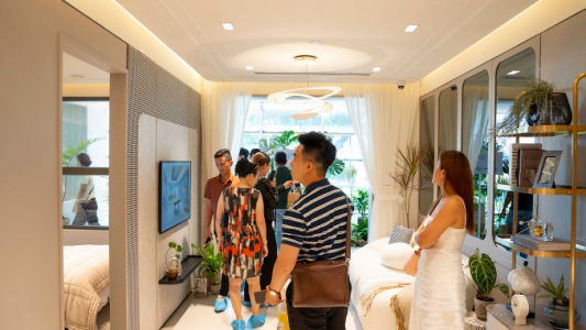 Người trẻ chọn thuê căn hộ “dùng thử” trước khi mua