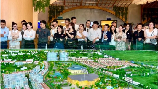 Lãi suất vay mua nhà tăng cao, thị trường bất động sản chuyển hướng