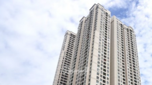 Vì sao giá bất động sản khó giảm sâu dù nguồn cung tăng mạnh?