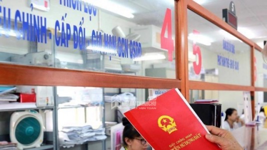 Đất mua của thôn vẫn được xét cấp sổ đỏ, tiền đã nộp có thể được khấu trừ