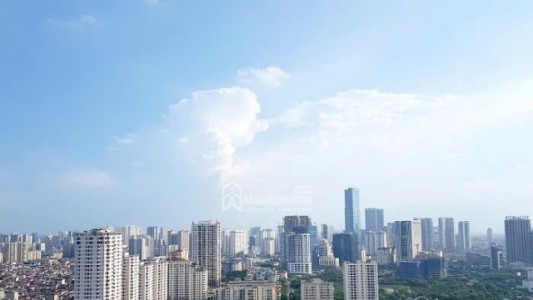 Giá chung cư bị đẩy lên cao, nhiều dự án tồn hàng 5–10 năm vẫn không giảm giá