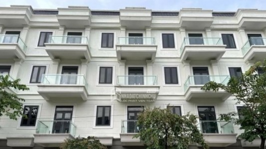 Có Nên Bán Cắt Lỗ Nhà Liền Kề Vùng Ven Để Chuyển Về Trung Tâm?
