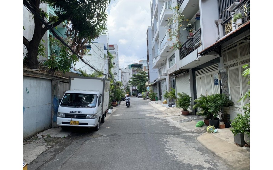 Bán nhà hẻm số 1 Lý Thường Kiệt, P 7, Tân Bình