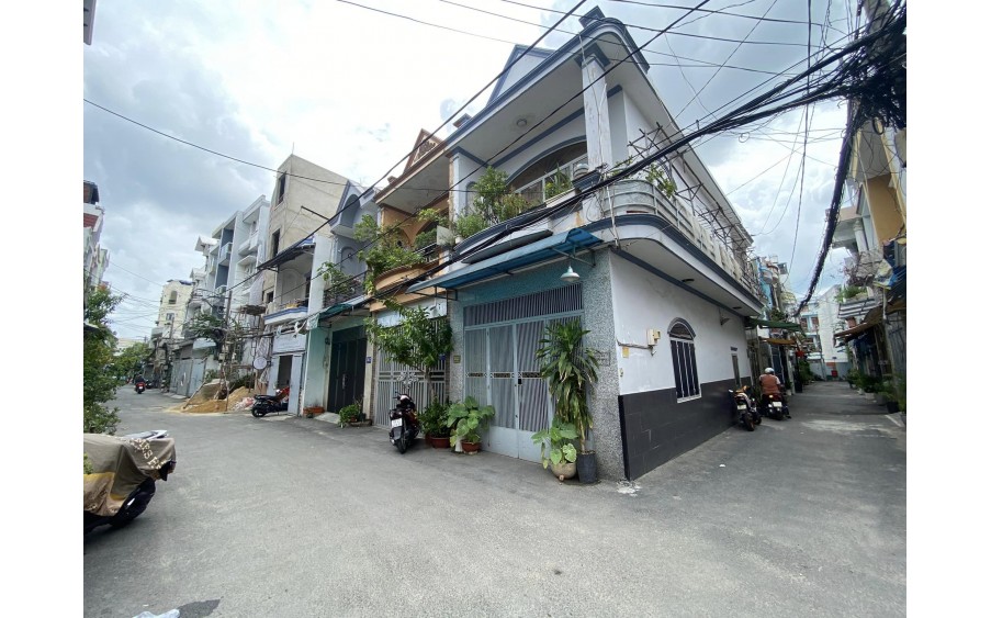 Hơn 3 tỷ - bán nhà hẻm xe hơi Phạm Văn Chiêu, Gò Vấp