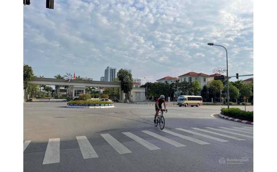 Bán đất Vành đai 3.5 - 210m - MT 27m Lô góc Ô tô Tránh - Vỉa hè đầu tư