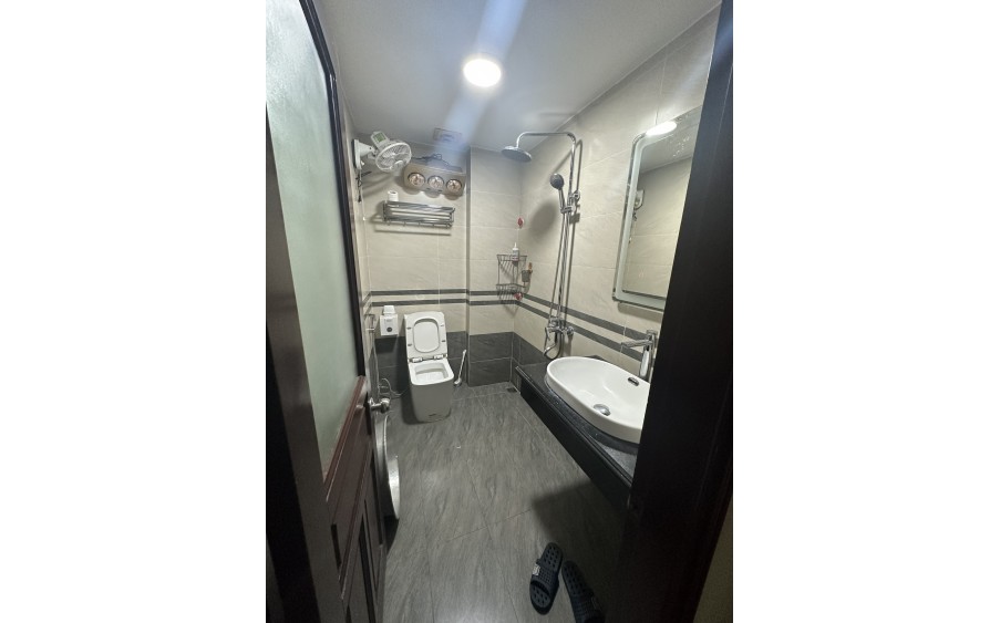 Cho thuê nhà liền kề đẹp ở Phùng Khoang, Hà Đông. 18tr