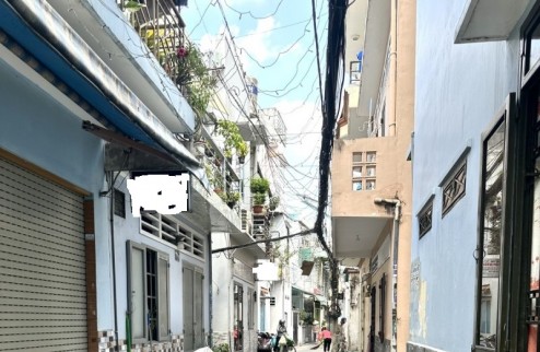 Hơn 4 tỷ - bán nhà hẻm xe hơi Nguyễn Du, P. 7 Gò Vấp