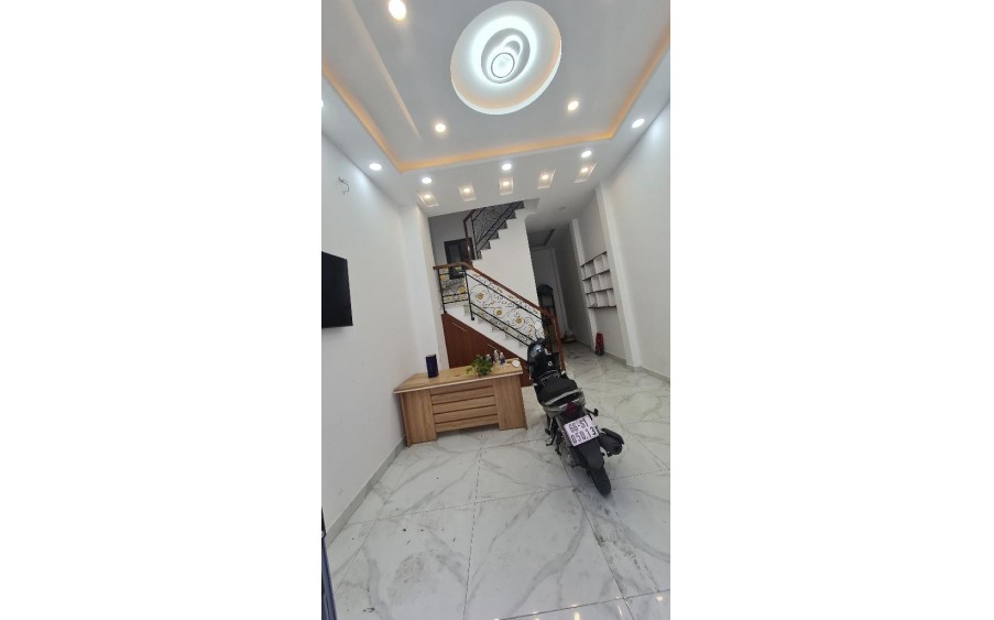 Bán Nhà Tỉnh lộ 10, P.Bình Trị Đông B, Bình Tân.DT 40m2 x 4 tầng (4 x 10). Giá 5.05  tỷ TL.