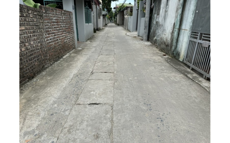CHỦ BÁN GẤP LÔ ĐẤT THÔN NỘI ĐỒNG, ĐẠI THỊNH, MÊ LINH, ĐƯỜNG THÔNG, Ô TÔ ĐỖ ĐẤT. 80M, GIÁ 1,85 TỶ.