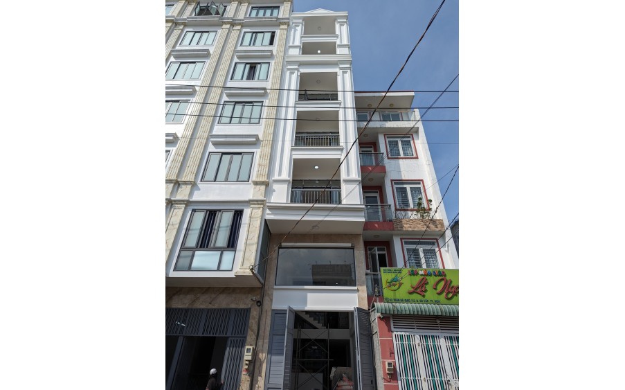 CHO NỮ THUÊ CĂN HỘ FULL NỘI THẤT MỚI 100% GIÁ RẺ MẶT TIỀN TRẦN BÁ GIAO