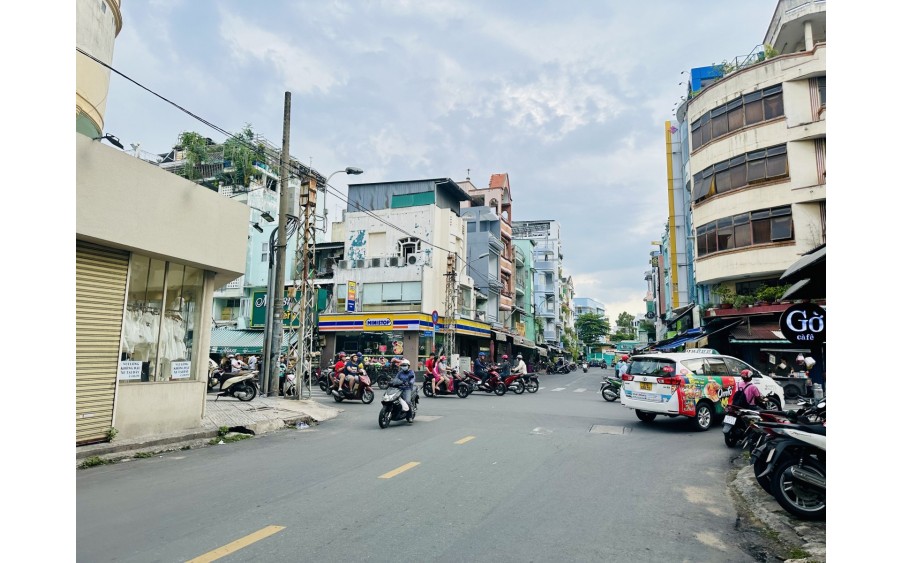 Mặt tiền 4 tầng kinh doanh Phan Văn Trị Q5