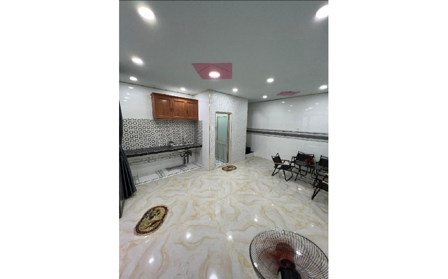 Hàng hiếm nhà mới ở liền bình tân, sát bên khu tên lửa, ngay tỉnh lộ 10 , chỉ nhỉnh 2.xxtỷ