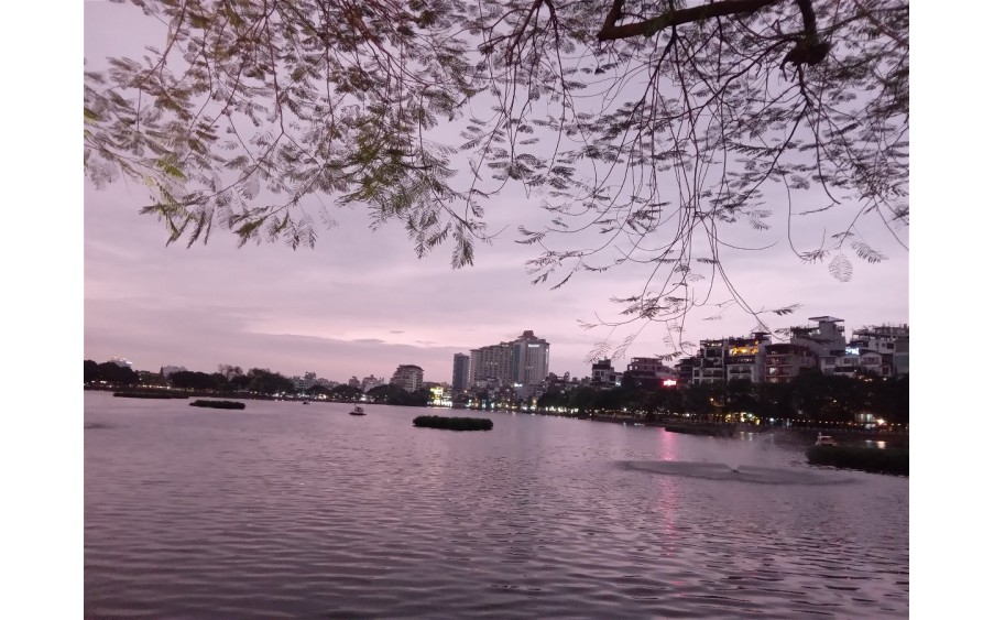 Bán Đất Tặng Nhà Phố Quảng Khánh Quận Tây Hồ. 120m Mặt Tiền 6m Nhỉnh 23 Tỷ. Cam Kết Ảnh Thật Mô Tả Chính Xác. Chủ Thiện Chí. Giá Đàm Phán. 1486