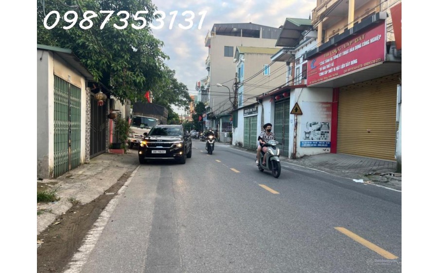 Bán 100m2 đất Vân Nội, Đông Anh  vuông vắn full thổ cư- con đường 8m vỉa hè, kinh doanh đỉnh