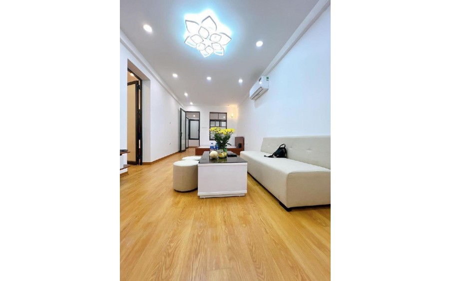 Bán nhà vip khu phân lô tái định cư Phú Diễn, 80m2, mặt tiền quyền lực, ôtô tránh