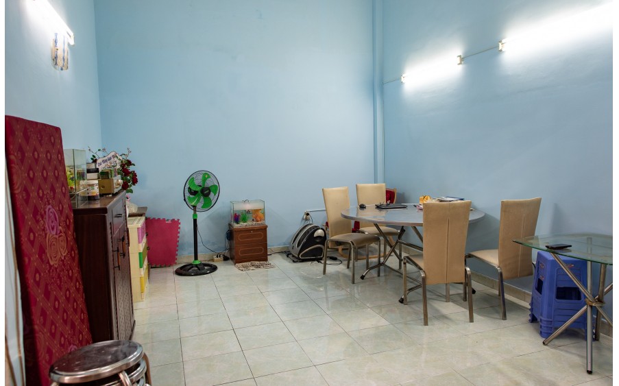 Bán nhanh rẻ nhà phố 82m2 Cách Mạng Tháng Tám Quận 3 TP.HCM