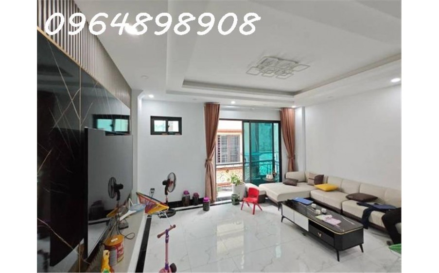 Bán nhà Đại Mổ - Nam Từ Liêm  43 m2  5 Tầng ô tô đổ cửa