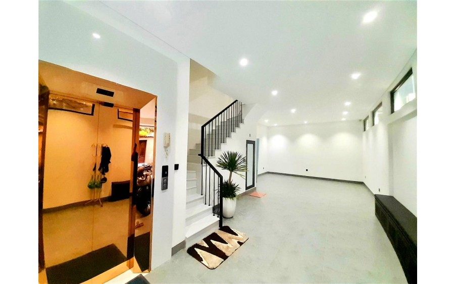 Bán nhà MP XUÂN ĐỈNH –thang máy - OTÔ TRÁNH – KINH DOANH–VĂN PHÒNG 92 M 14.4 TỶ
