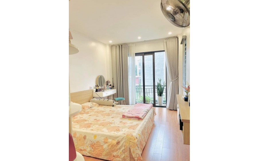 Bán nhà Đàm Quang Trung. 36m2 * 4 tầng * 5,05 tỷ. Lô Góc, full nội thất.