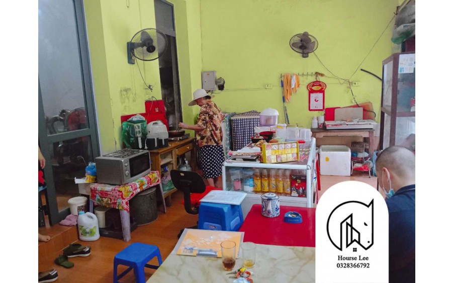 Nhà mặt phố Hoàng Như Tiếp, Bồ Đề, vị trí KD sầm uất, đông đúc 130m, mặt tiền: 7m, 27 tỷ