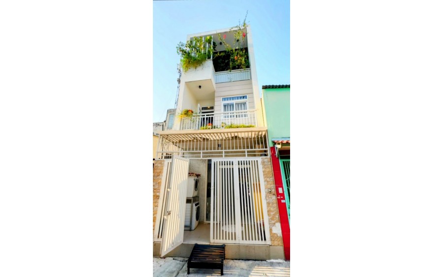 NGÔI NHÀ MƠ ƯỚC - 66M2 - HXH - NGANG 4M - GIÁP TÊN LỬA - GIÁ 5 TỶ NHỈNH