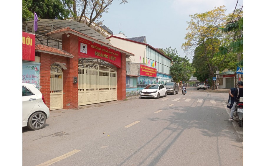 Siêu Phẩm View Hồ Linh Đàm, Phố Hoàng Liệt 78m x 4T. Giá 6.7 tỷ.
