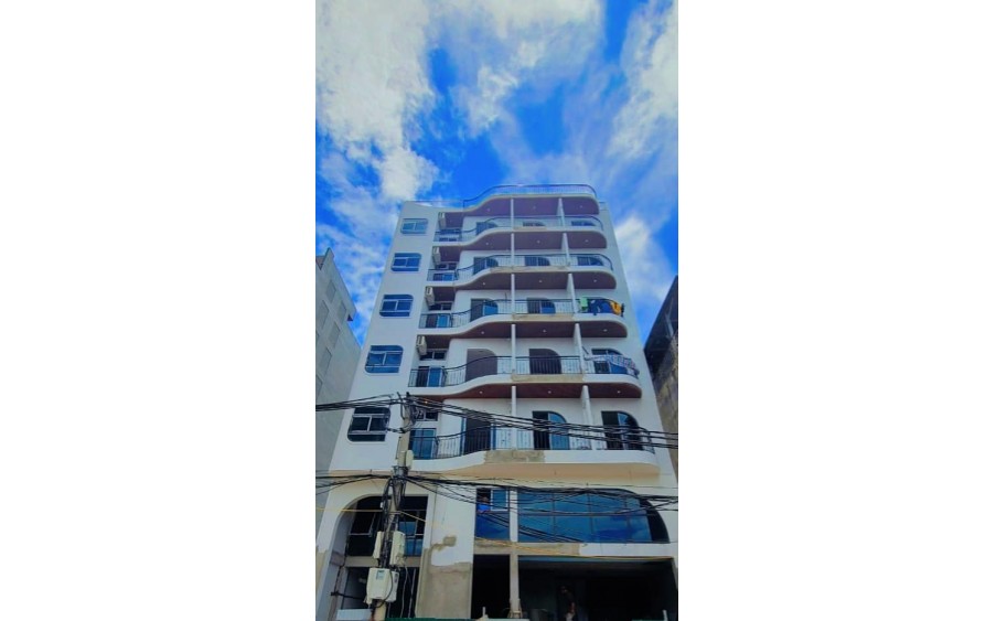 Siêu phẩm tòa CCMN Nam Từ Liêm, 94m2 x 10 tầng, view khách sạn Marriott, PCCC đầy đủ, dòng tiền cao