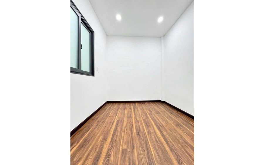 Nhà Lê Văn Sỹ, Quận 3 - 75m2- Bán gấp 8.5 tỷ