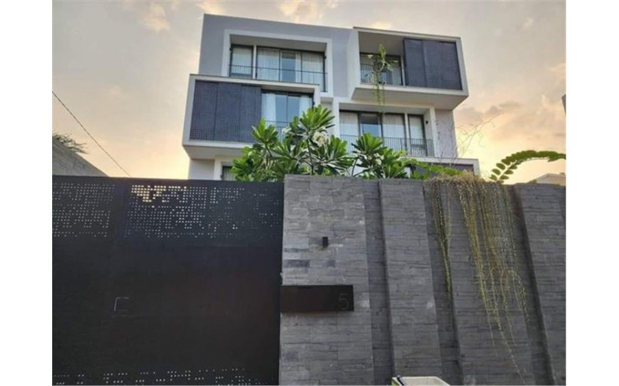 Biệt thự siêu đẹp, P. Thảo Điền, Quận 2: 206m2, DTS: 525, Giá: 39 tỷ