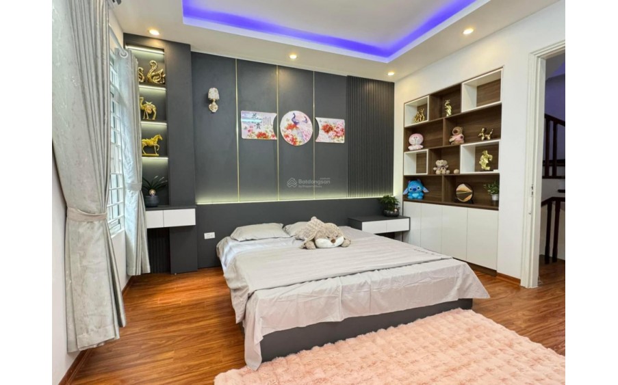 207 Đường Gò Dầu, Quận Tân Phú. 60m2, 3 Tầng. HXH Chỉ 4.5 Tỷ - 097 2838 411