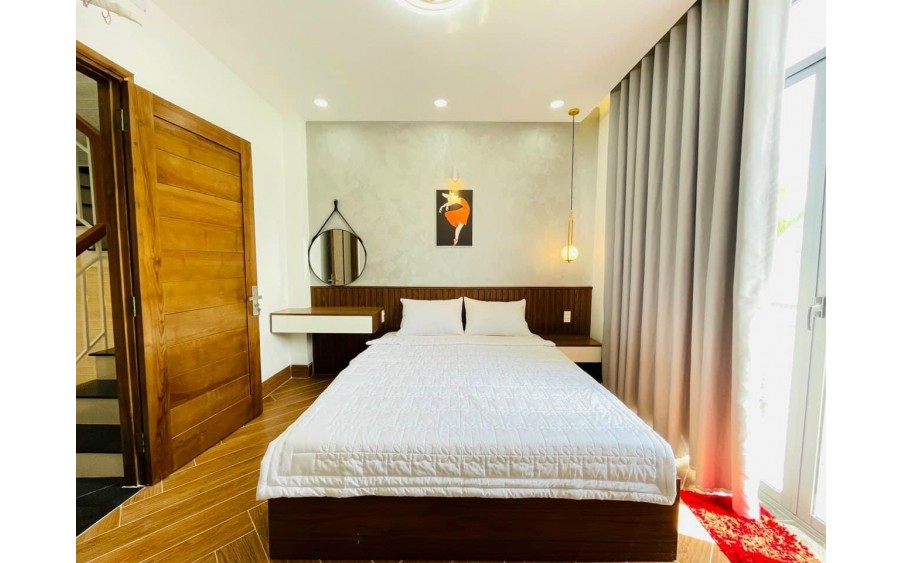 Nhà bán HXH Nguyễn Cửu Vân, Bình Thạnh. DT: 9mx30m, CN: 295m2. NH 12,9m. Giá bán: 35 tỷ TL.