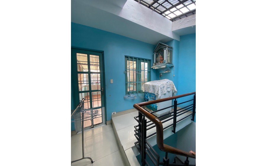 * 17.5 TỶ-MT KINH DOANH SẦM UẤT QUẬN 5- SÁT TRẦN HƯNG ĐẠO  60m2-5PN-5TẦNG