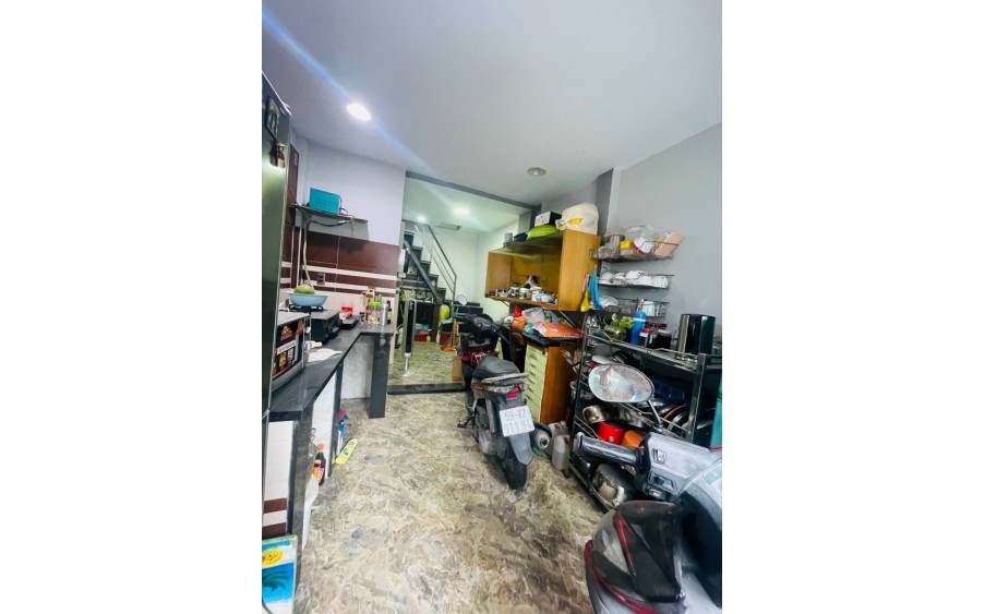 BÁN NHÀ, HẺM XE HƠI 4M, 30M2 3 TẦNG, 2.95 TỶ