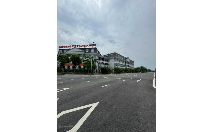 Bán Đất Mặt Phố Ngã Tư Trịnh Văn Bô - Xuân Phương - DT 120m - Mặt tiền 7m