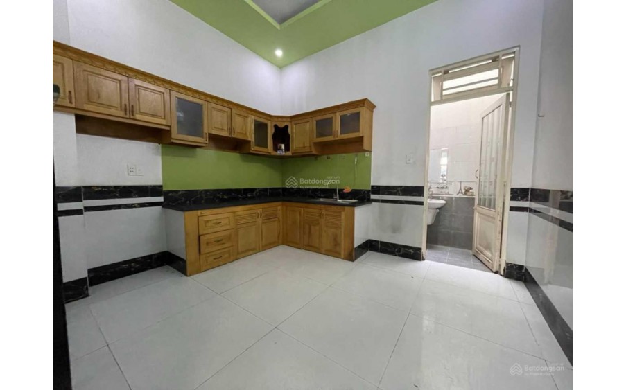 Bán nhà Quận 12, đường Lê Văn Khương, khu phố 5 Hiệp Thành, Quận 12. 58 m2 ( 4x17). 5 Tỷ 450 triệu.