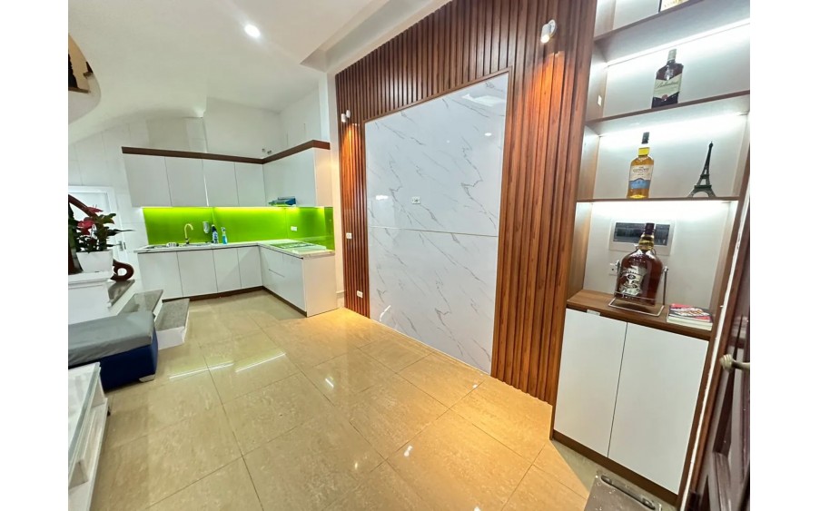Xã Đàn, ngõ ô tô, phân lô, kinh doanh đỉnh, 36m2 5 tầng 5m giá 8.38 tỷ.