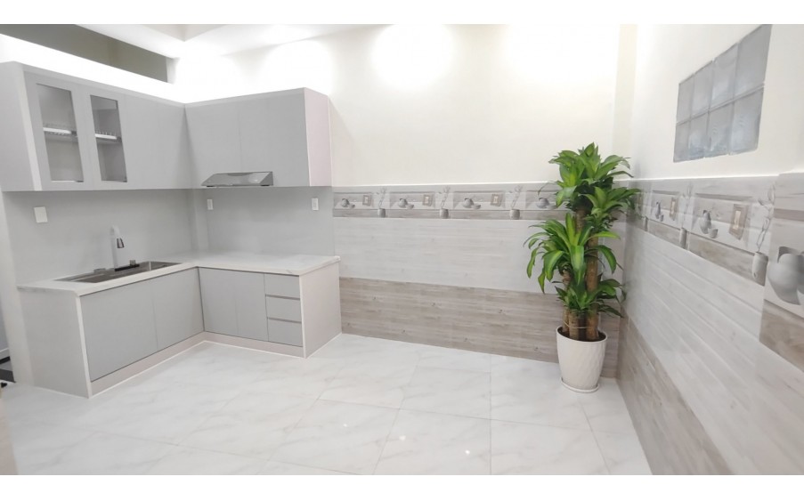 Bán rẻ nhà đẹp 6 x 13.5m 1 trệt 1 lầu Nơ Trang Long Bình Thạnh TP.HCM