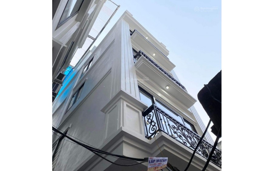 Bán nhà 2 thoáng phố Định Công, Q, Hoàng Mai 35m2, MT 4m, 5 tầng giá 5 tỷ x full nội thất