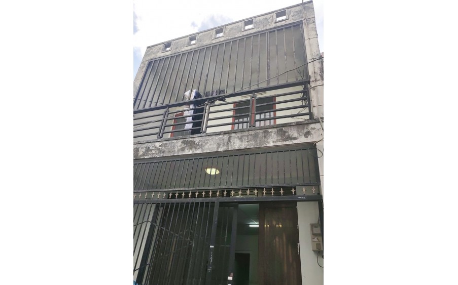 NGAY KHU VIP HIỆP THÀNH CITY, Quận 12 - Xe hơi vô nhà - Giá: 3.5 tỷ.