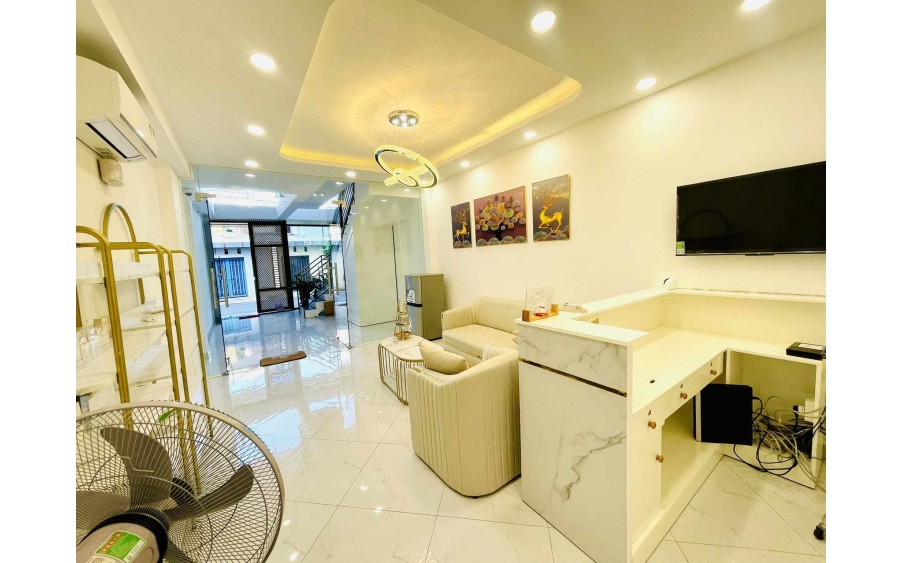 ❌⛔️VIP Nhà Mới Tinh Mặt Tiền 8M Nguyễn Văn Thương Bình Thạnh 56M2, 5 Tầng, BTCT, Chỉ Nhỉnh 14 Tỷ.