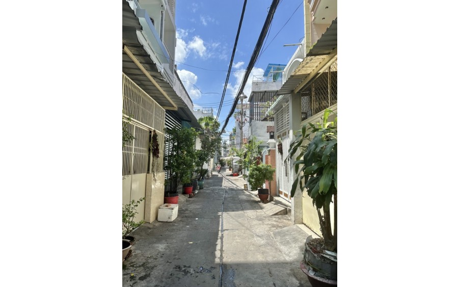 Bán nhà quận 11, đường Lê Tung, 36m2, 4 tầng, 6.2 tỷ