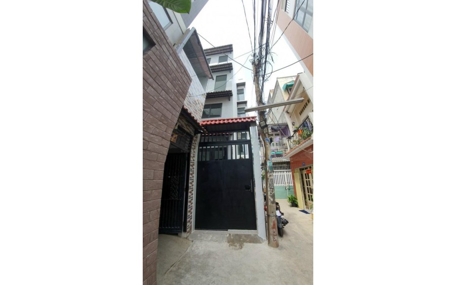 Chính Chủ cần cho thuê 2 phòng gấp tại Quận 4