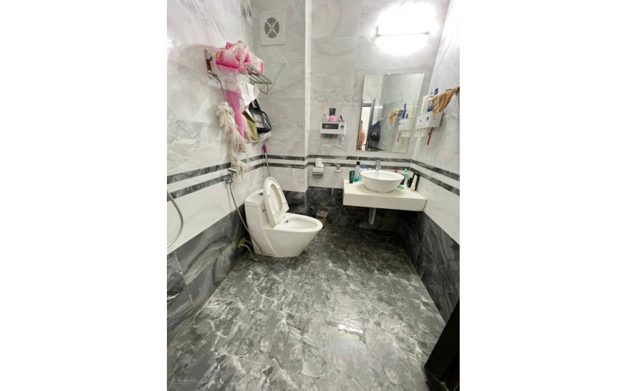 hiếm hoi! Nhà Gò Dầu Tân Phú, HXH Thông, 50m2 x 3 Tầng, Nhà Đẹp Ở Ngay, Chỉ 3.5 Tỷ