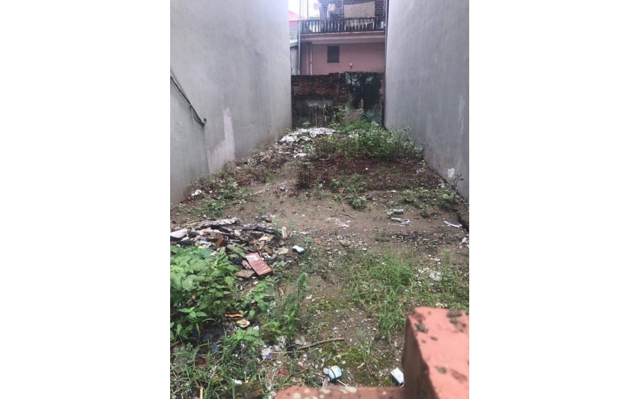 Ngô Gia Tự 64m2  ĐẤT, mặt tiền 4.1m,5.5 tỷ Long Biên.