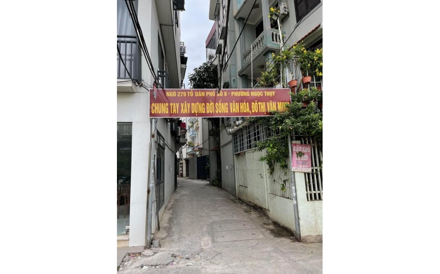 Ngọc Thụy 100m2 ĐẤT, mặt tiền  5.7m, 5 tỷ Long Biên Hà Nội