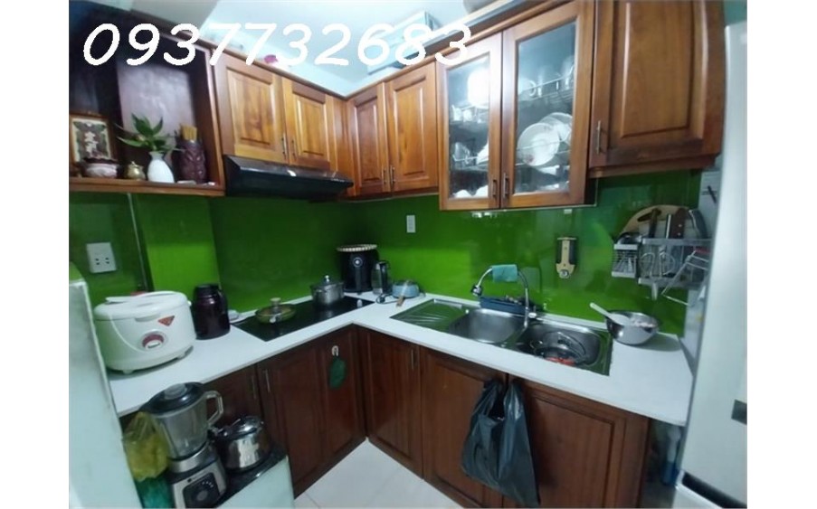 Bán nhà Quận 12, Nhà 1/ Nguyễn Văn Quá kết cấu 3 tầng 3PN 3WC giá 2ty5 TL