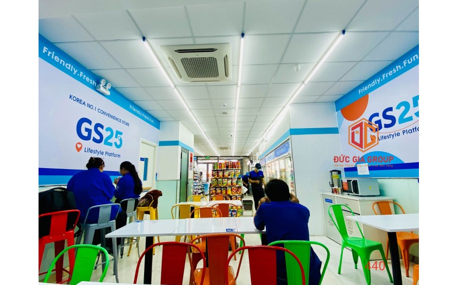 Bán nhà 1 trệt 2 lầu Mặt Tiền Phạm Văn Thuận, cho thuê 60tr/tháng