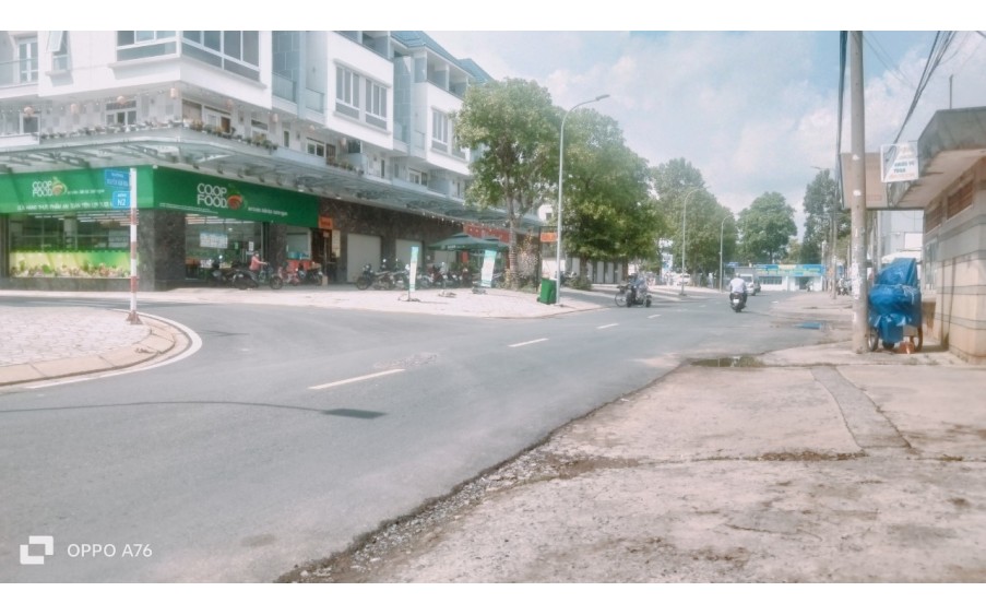 Bán 1 cặp Shophouse Mặt Tiền Văn Hoa villa, giá 27,5 tỷ thương lượng