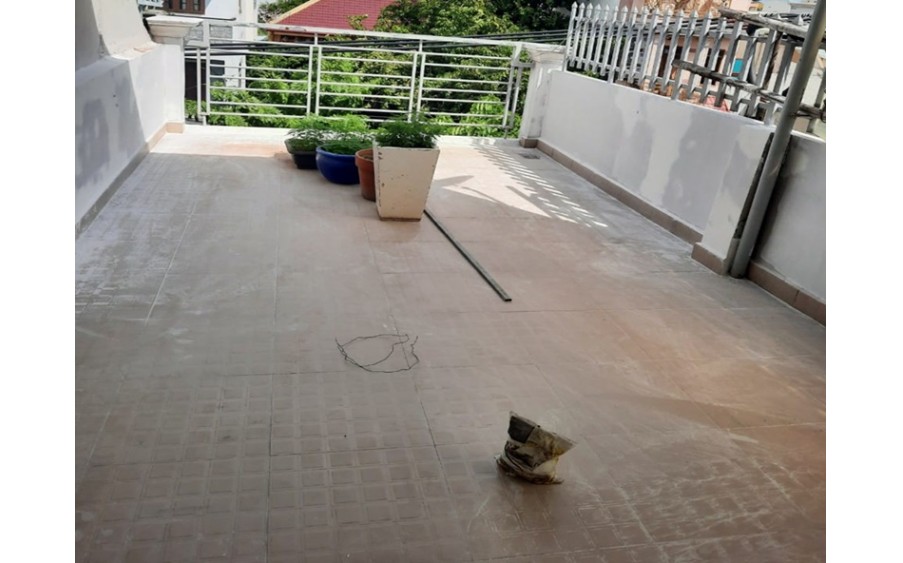 Bán nhà mặt tiền KD Nguyễn Phúc Chu, P15, Tân Bình, 43m2, 4 tầng, chỉ 5.9 tỷ.